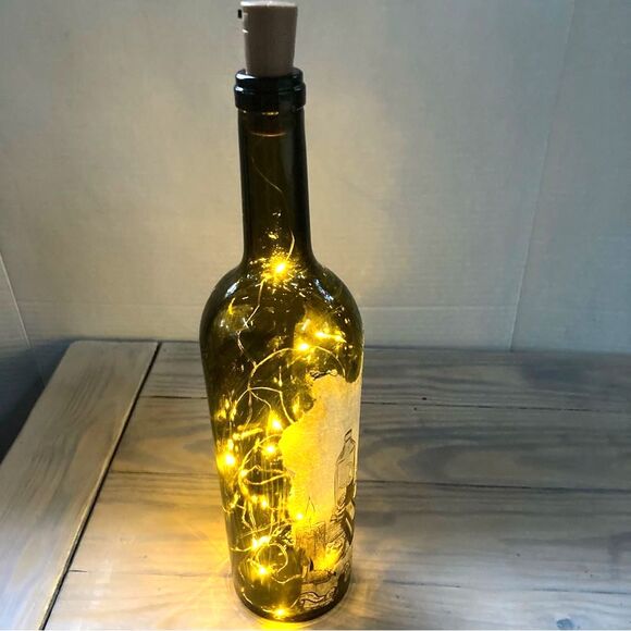 SKULL SKELETON Green Wine Bottle Lit Up Cork Gothic Morbid 12 inches Tall - Picture 4 of 13